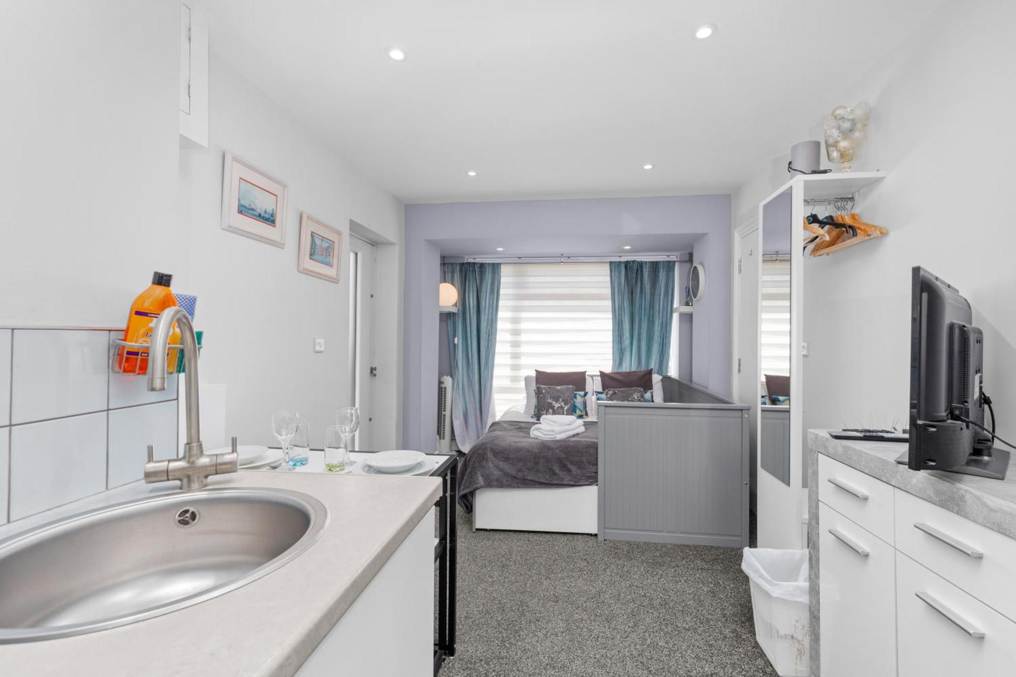 Rottingdean Boutique Studio Apartment By The Sea Brighton Exterior photo