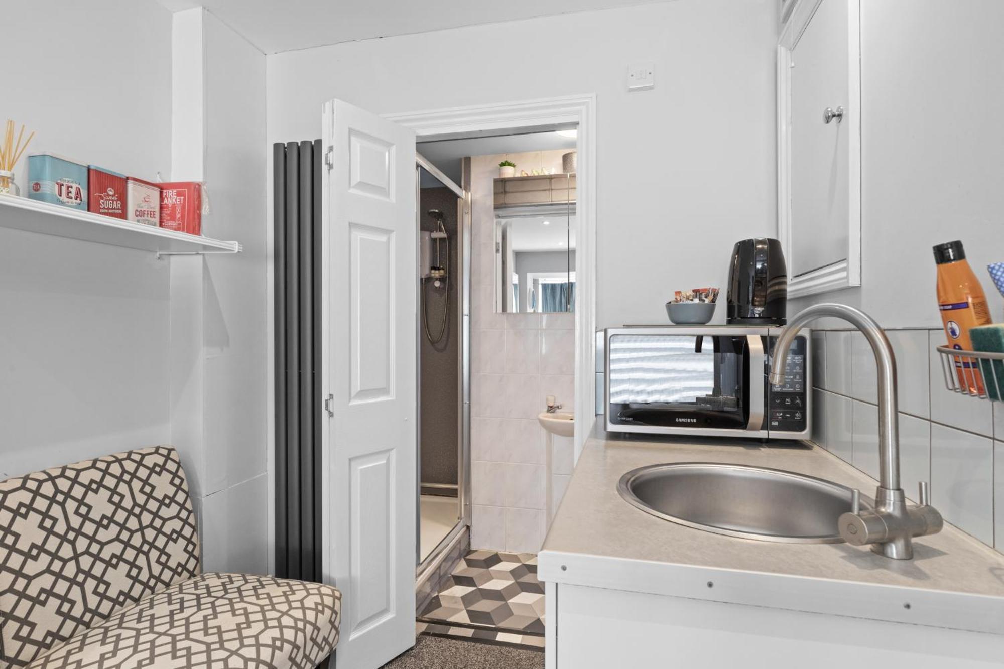 Rottingdean Boutique Studio Apartment By The Sea Brighton Exterior photo